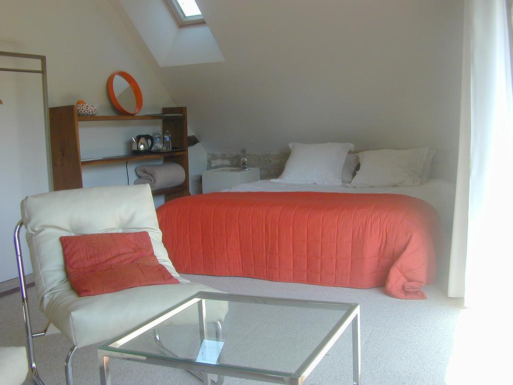 เช เซเวอรีน แอนด์ เอ็ดเวิร์ด Bed & Breakfast Sainte-Vertu ภายนอก รูปภาพ